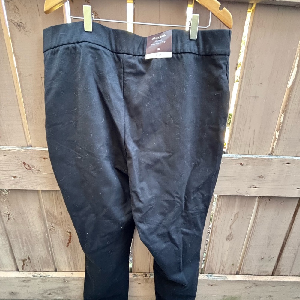 🎉NWT🎉 Ava & Viv Black Ponte Pull-On Pants with Front Pockets - Picture 10 of 12
